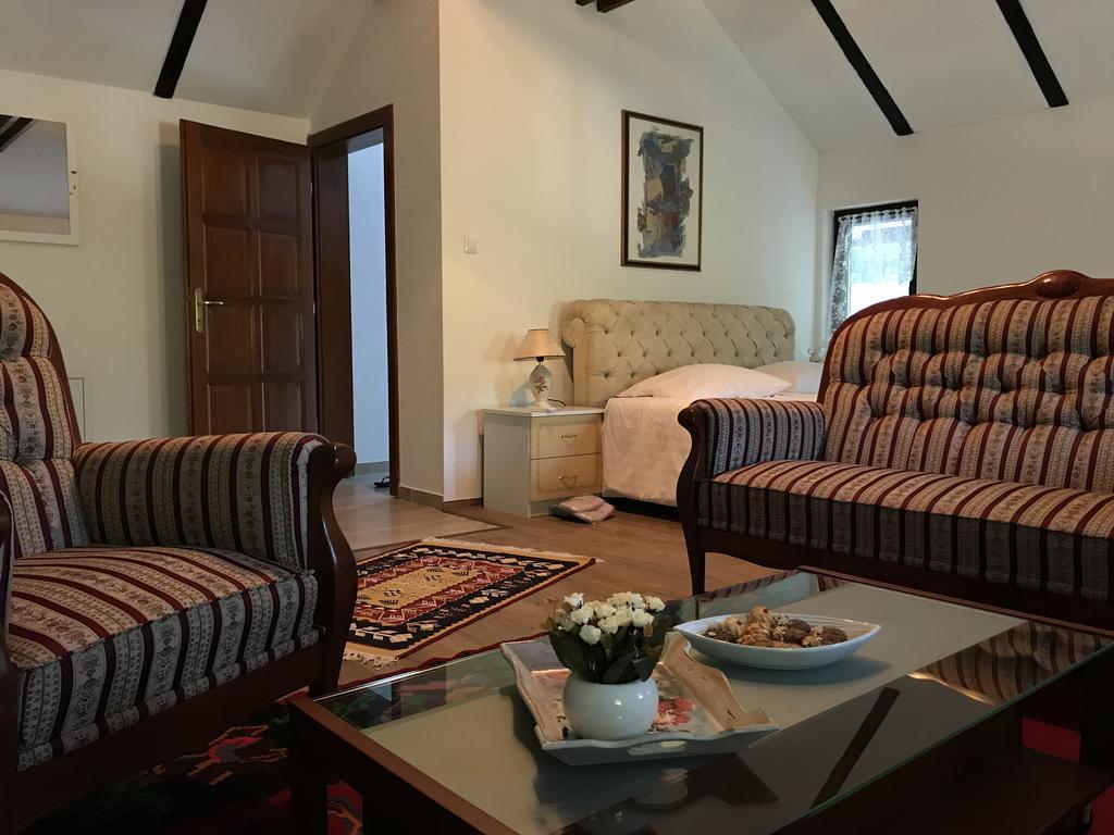 6 New River View Apartments Bihać Екстериор снимка