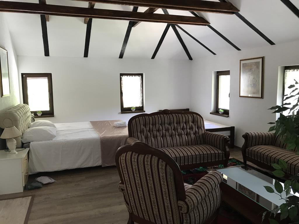 6 New River View Apartments Bihać Екстериор снимка